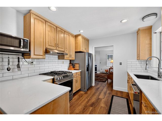 2204 N Cascade Ave, Colorado Springs, CO 80907