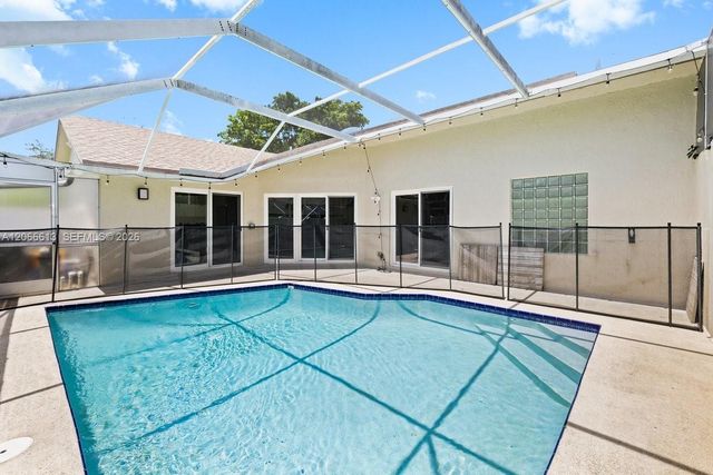9370 Boca Gardens Parkway D, Boca Raton, FL 33496
