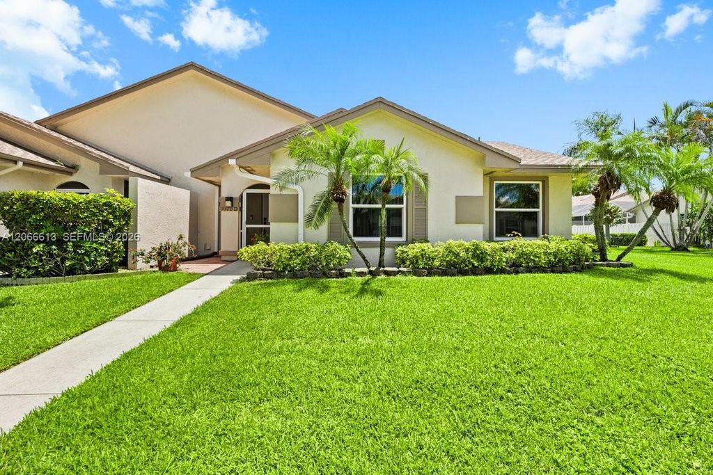 9370 Boca Gardens Parkway D, Boca Raton, FL 33496