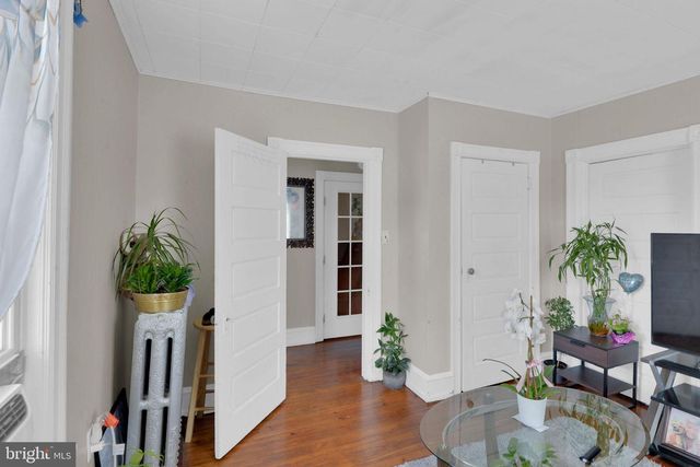 228 PLEASANT ST E, Hammonton, NJ 08037