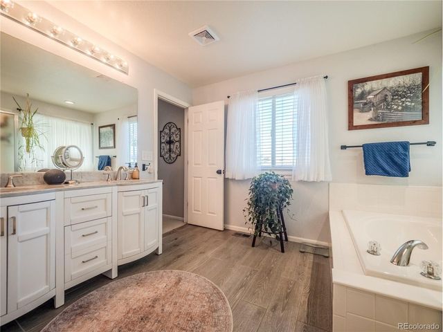 1625 Pintail Ct, Johnstown, CO 80534
