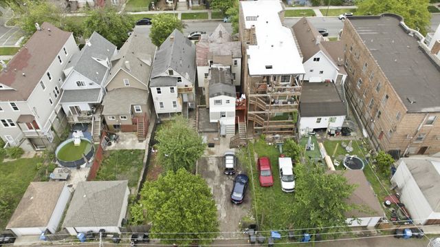 8914 S Exchange Avenue, Chicago, IL 60617