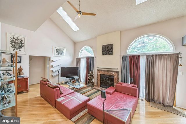 1334 MALLARD CIR, Warminster, PA 18974