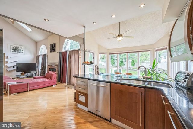 1334 MALLARD CIR, Warminster, PA 18974