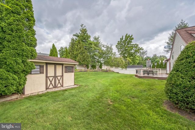 1334 MALLARD CIR, Warminster, PA 18974