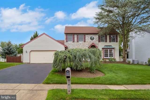 1334 MALLARD CIR, Warminster, PA 18974