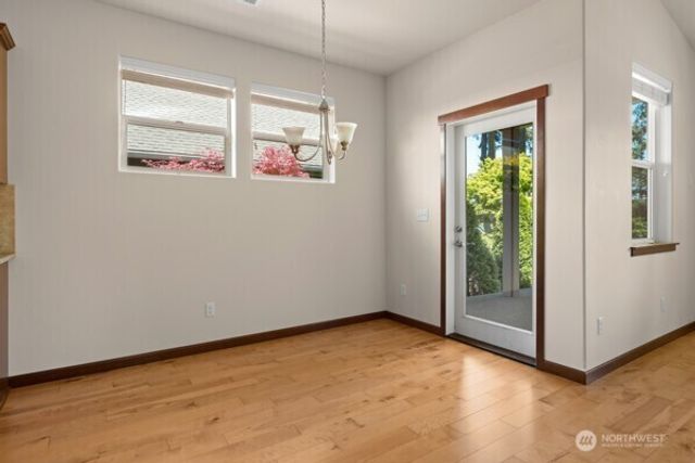 1844 SW Aberdeen Court, Oak Harbor, WA 98277