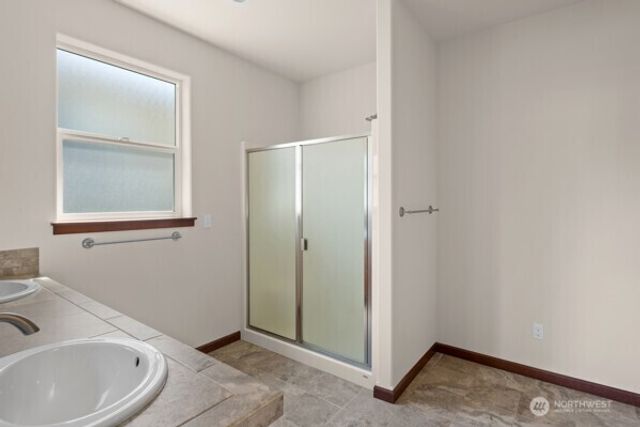 1844 SW Aberdeen Court, Oak Harbor, WA 98277