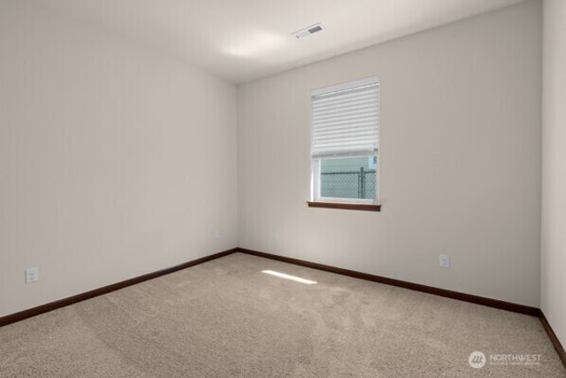 1844 SW Aberdeen Court, Oak Harbor, WA 98277
