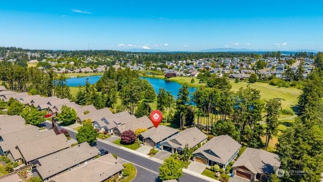 1844 SW Aberdeen Court, Oak Harbor, WA 98277