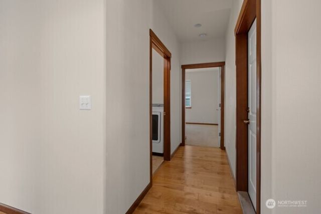 1844 SW Aberdeen Court, Oak Harbor, WA 98277