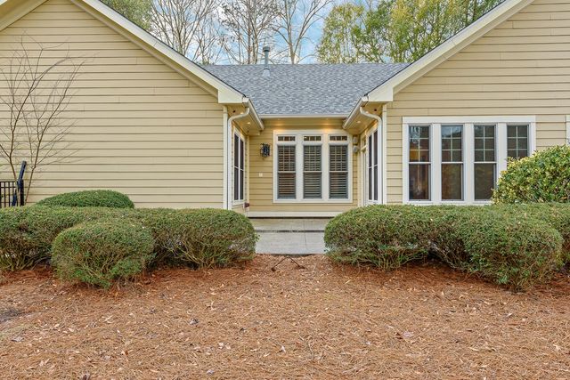 101 Hedgerose Lane, Dothan, AL 36305