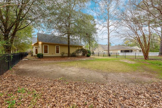 101 Hedgerose Lane, Dothan, AL 36305