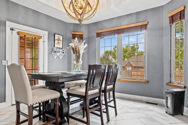 703 W Laverne Drive, Nixa, MO 65714