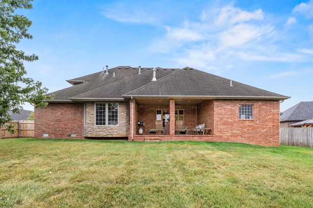 703 W Laverne Drive, Nixa, MO 65714