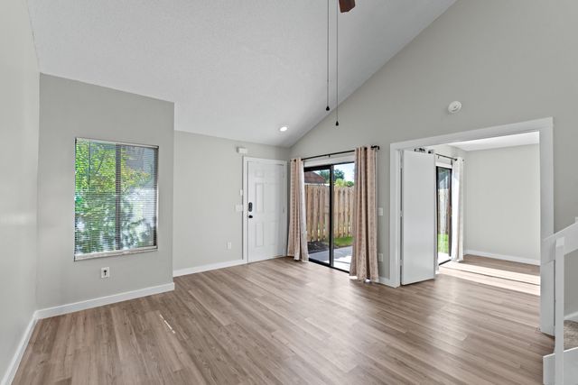 4155 PALM BAY Circle D, West Palm Beach, FL 33406