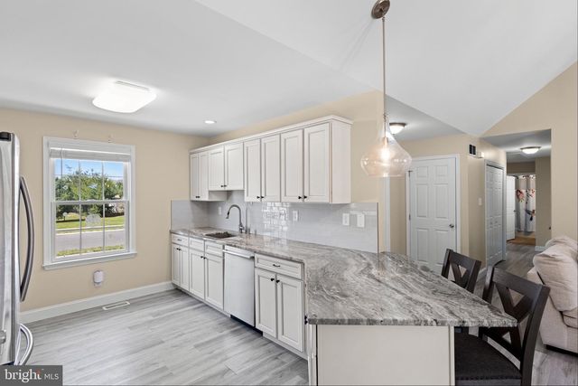 1279 LIVIA LN, Vineland, NJ 08360