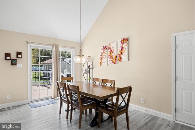1279 LIVIA LN, Vineland, NJ 08360