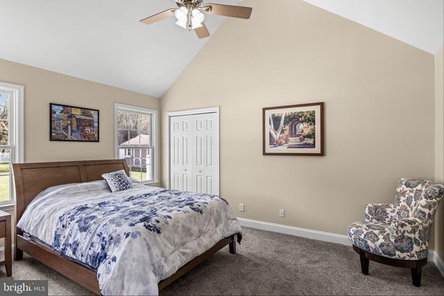 1279 LIVIA LN, Vineland, NJ 08360