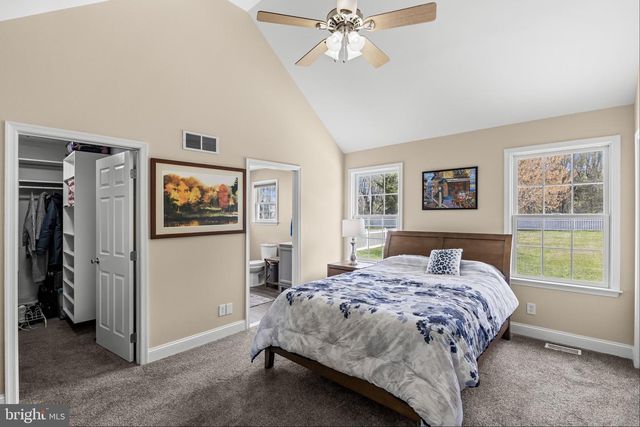 1279 LIVIA LN, Vineland, NJ 08360
