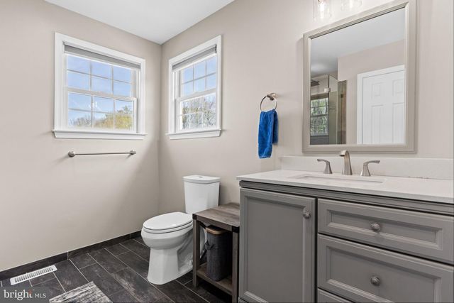 1279 LIVIA LN, Vineland, NJ 08360