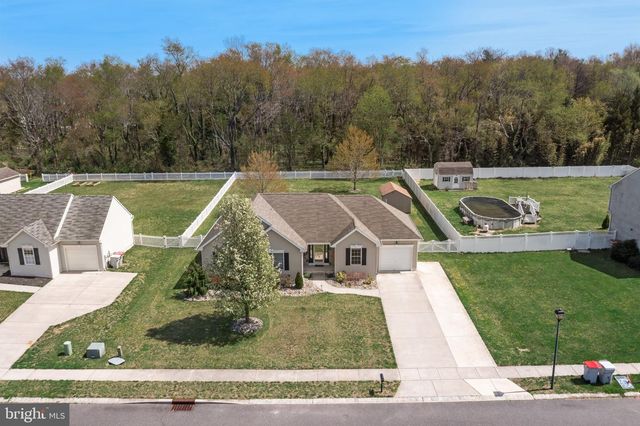 1279 LIVIA LN, Vineland, NJ 08360