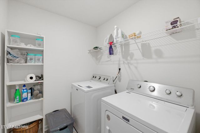 709 W Tellico Ave, Athens, TN 37303