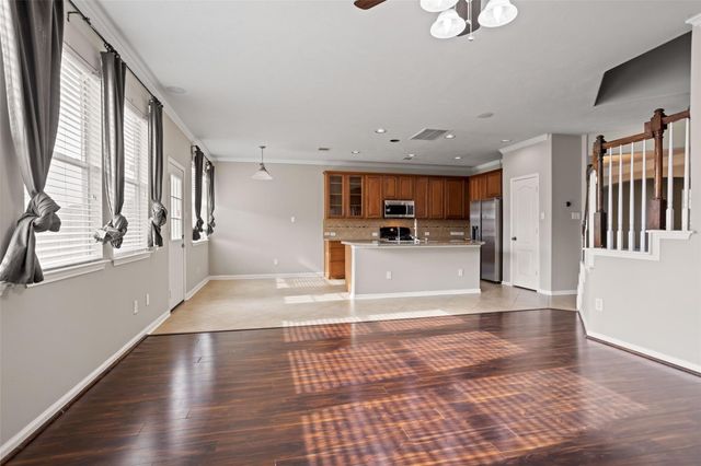 30322 Deleon Fields Drive, Spring, TX 77386