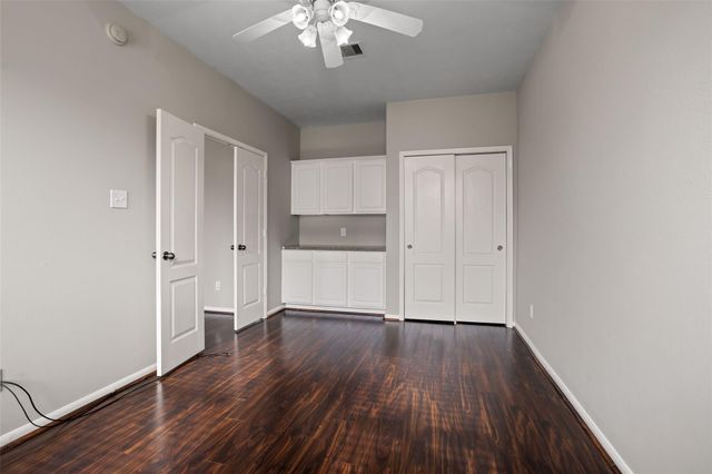 30322 Deleon Fields Drive, Spring, TX 77386