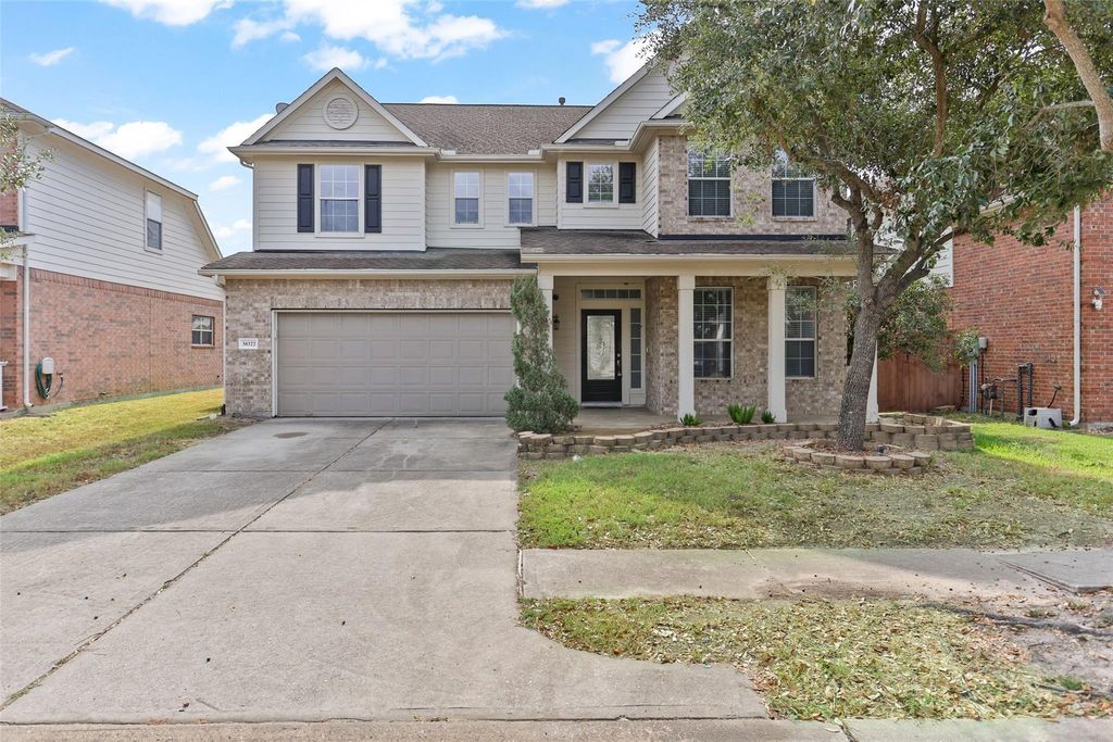 30322 Deleon Fields Drive, Spring, TX 77386