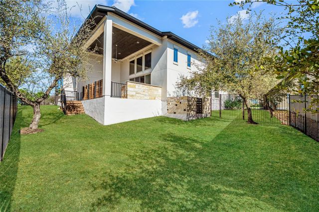 802 Serene Estates DR, Austin, TX 78738