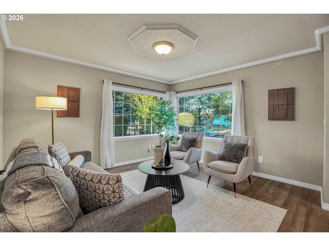 4839 Ne 41ST Ave, Portland, OR 97211