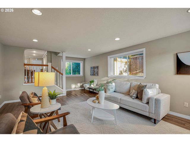 4839 Ne 41ST Ave, Portland, OR 97211