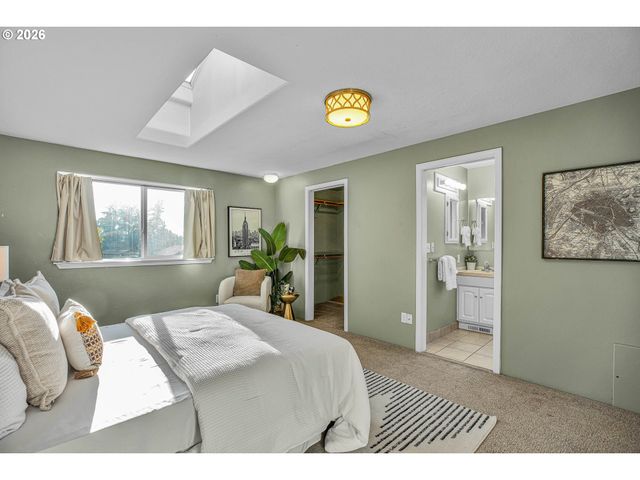 4839 Ne 41ST Ave, Portland, OR 97211