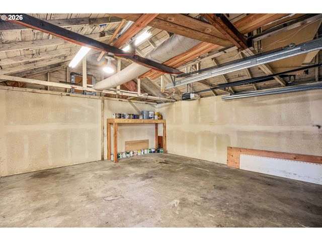4839 Ne 41ST Ave, Portland, OR 97211