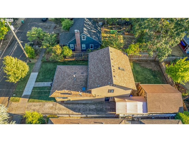 4839 Ne 41ST Ave, Portland, OR 97211