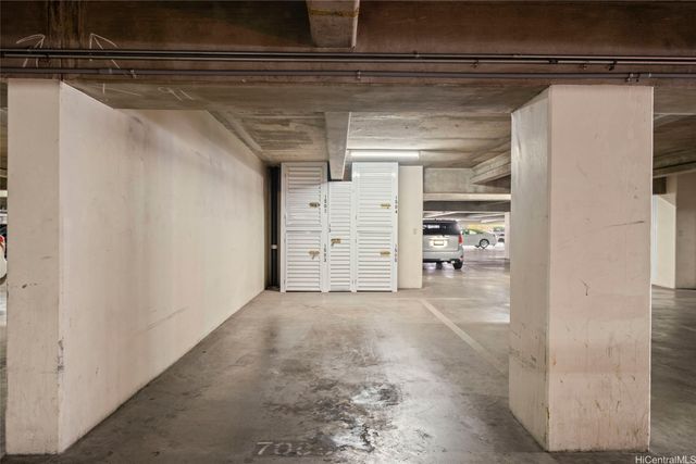 1655 Makaloa Street 1502, Honolulu, HI 96814