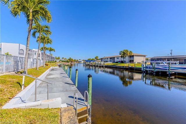 4549 SE 5th PL # 213, Cape Coral, FL 33904