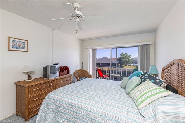 4549 SE 5th PL # 213, Cape Coral, FL 33904