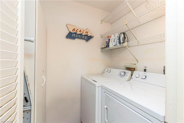 4549 SE 5th PL # 213, Cape Coral, FL 33904