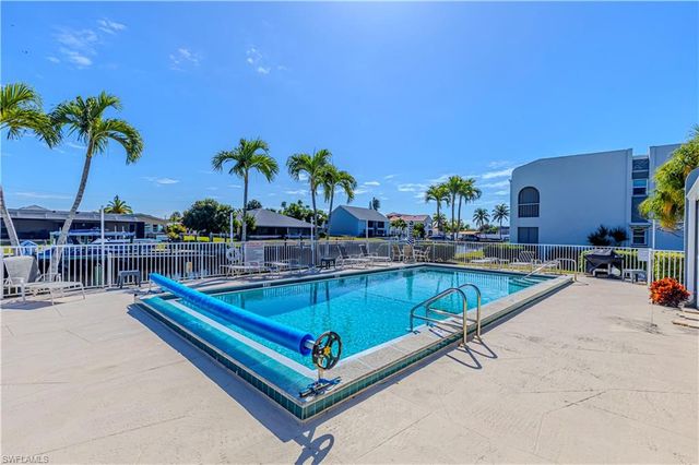 4549 SE 5th PL # 213, Cape Coral, FL 33904