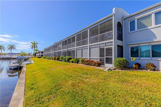 4549 SE 5th PL # 213, Cape Coral, FL 33904