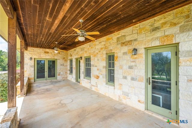 377 Buffalo Springs Road, New Braunfels, TX 78132