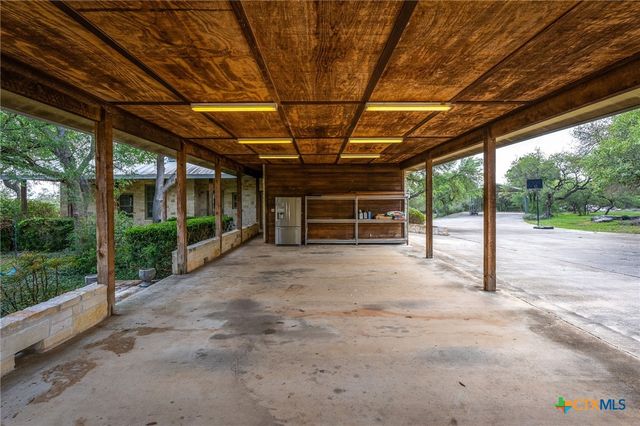 377 Buffalo Springs Road, New Braunfels, TX 78132