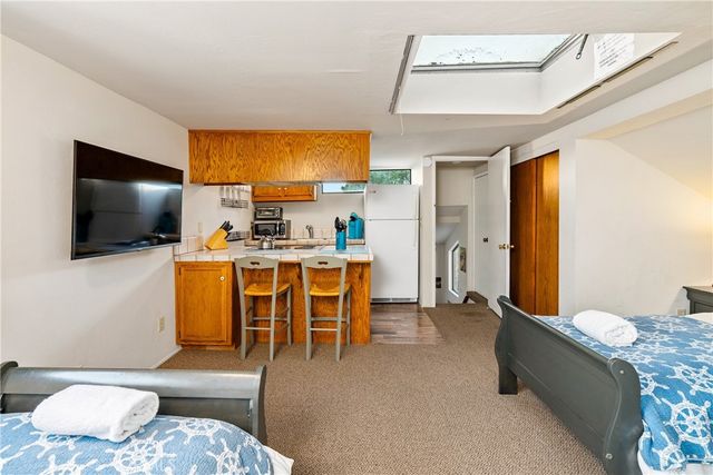 904 Hartford Street, Cambria, CA 93428