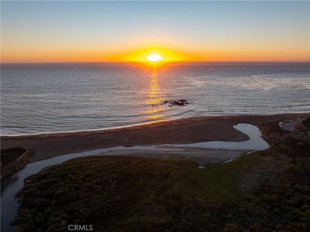 904 Hartford Street, Cambria, CA 93428