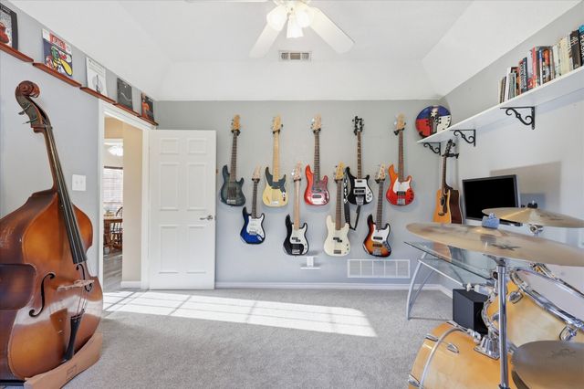 510 Saralvo Road, Midlothian, TX 76065