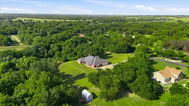 510 Saralvo Road, Midlothian, TX 76065