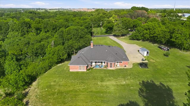 510 Saralvo Road, Midlothian, TX 76065