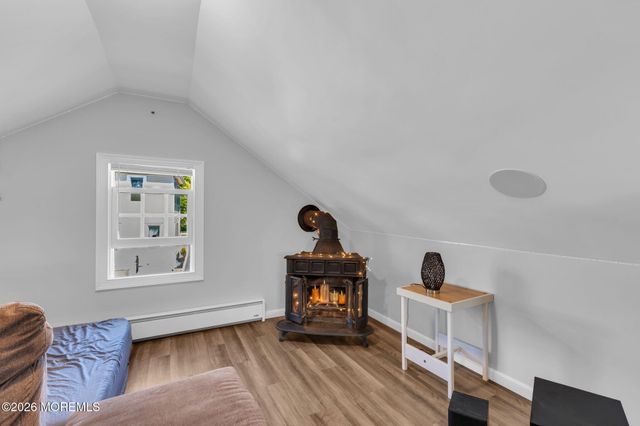 650 River Road, Fair Haven, NJ 07704